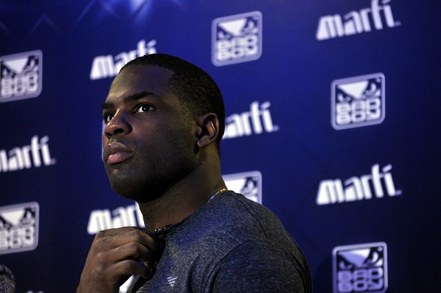 轩然大波 轩然大波